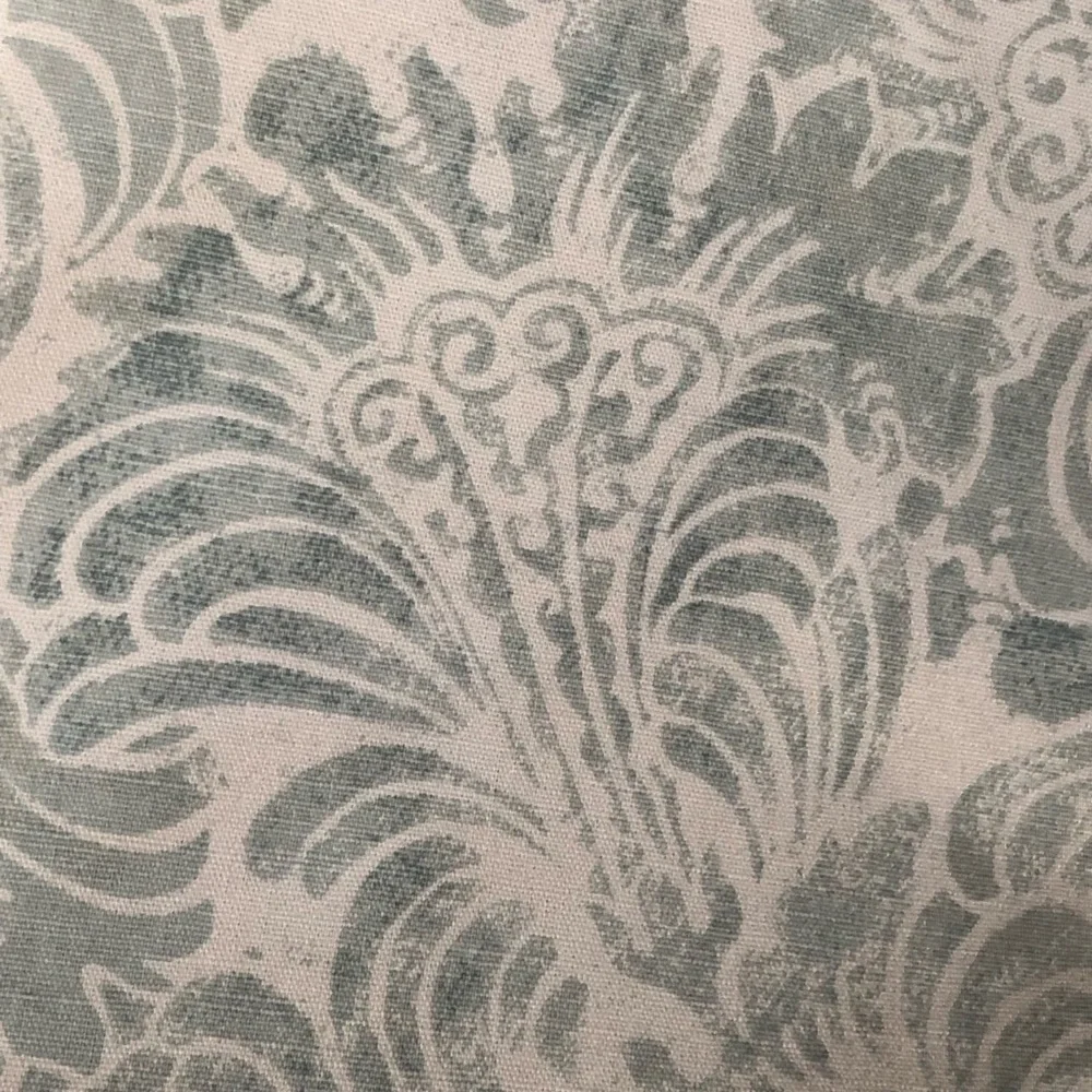 POTTERY BARN Pillow Cushion W/Down Insert Floral 20”